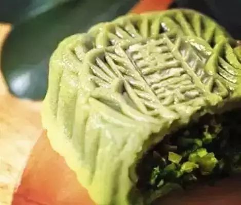 15種“重口味”月餅，你敢嘗試哪個(gè)？