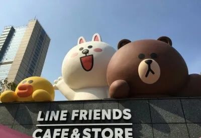 LINE FRIENDS大撤退，表情包IP的“老本”可不好啃