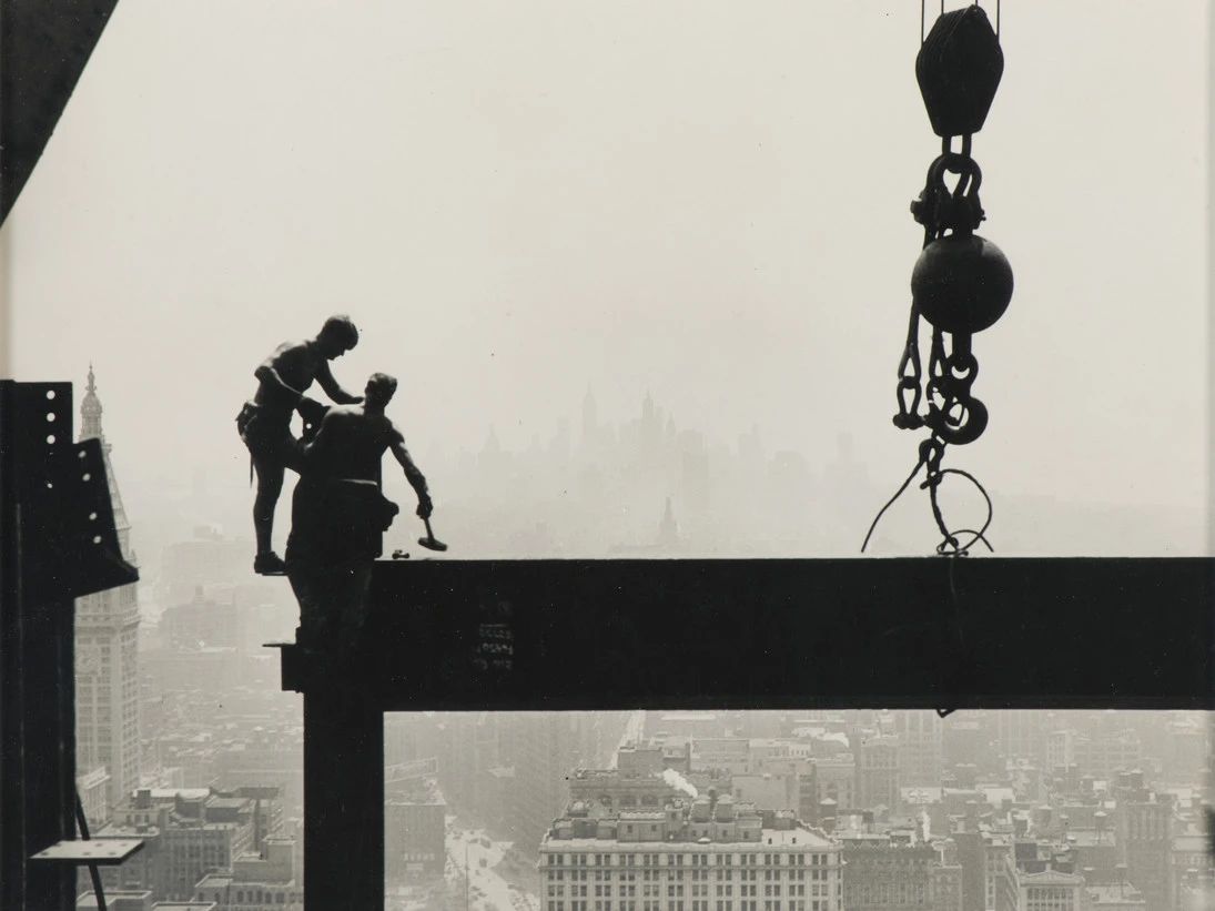 Lewis Hine：一位攝影師的“摩登時(shí)代”